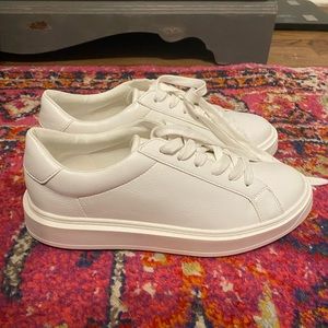 Steve Madden Sneakers